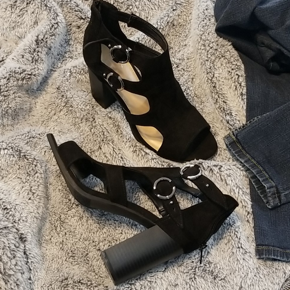 Apt. 9, Suede, Open-Toe Strappy Booties, 8